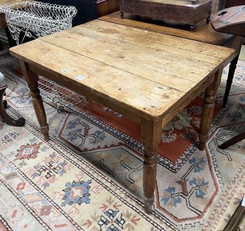 A small Victorian rectangular pine kitchen table, single frieze drawer, width 103cm, depth 71cm, height 71cm